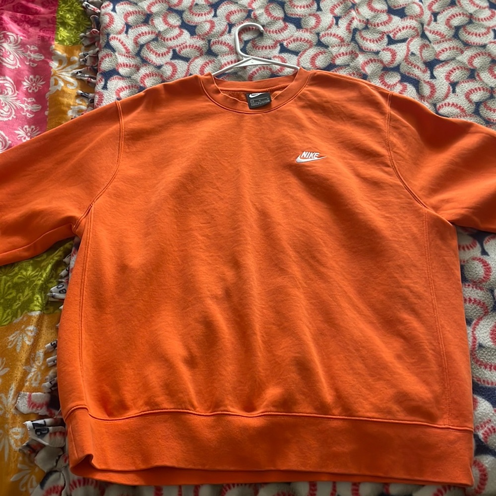 Crewneck!
